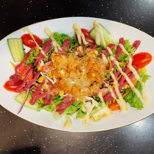 Salad Tuna sốt mè rang 